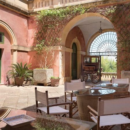 Palazzo Laura Bed & Breakfast Morciano di Leuca Exterior photo