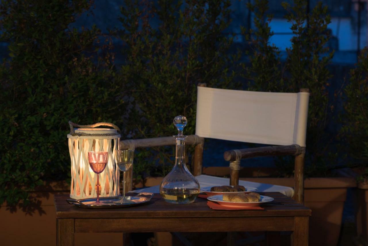 Palazzo Laura Bed & Breakfast Morciano di Leuca Exterior photo