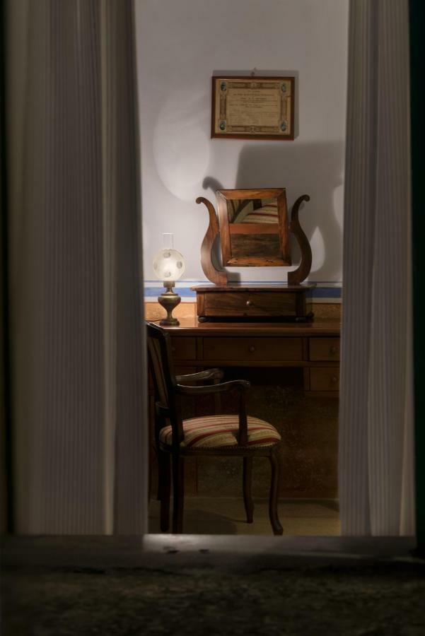 Palazzo Laura Bed & Breakfast Morciano di Leuca Exterior photo