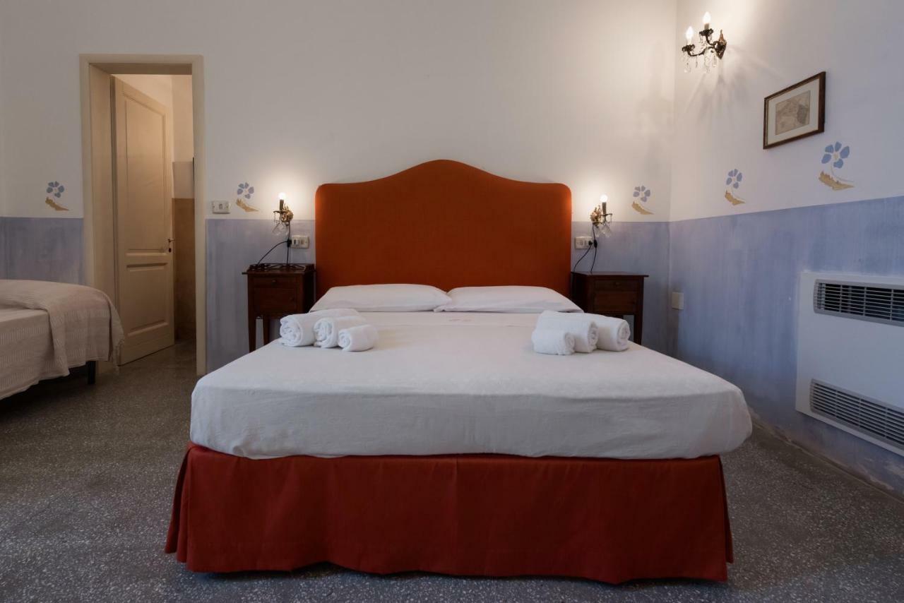 Palazzo Laura Bed & Breakfast Morciano di Leuca Exterior photo