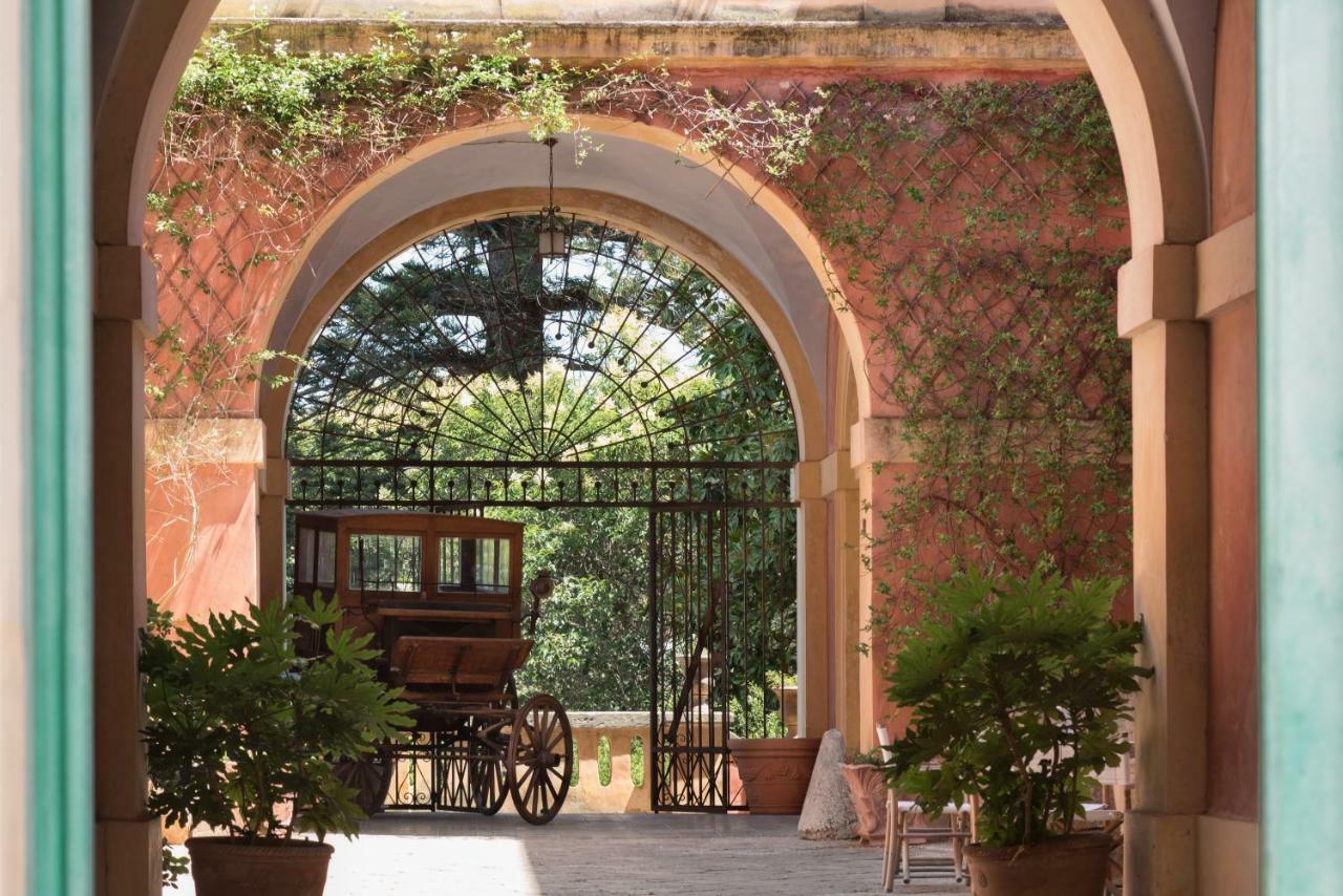 Palazzo Laura Bed & Breakfast Morciano di Leuca Exterior photo