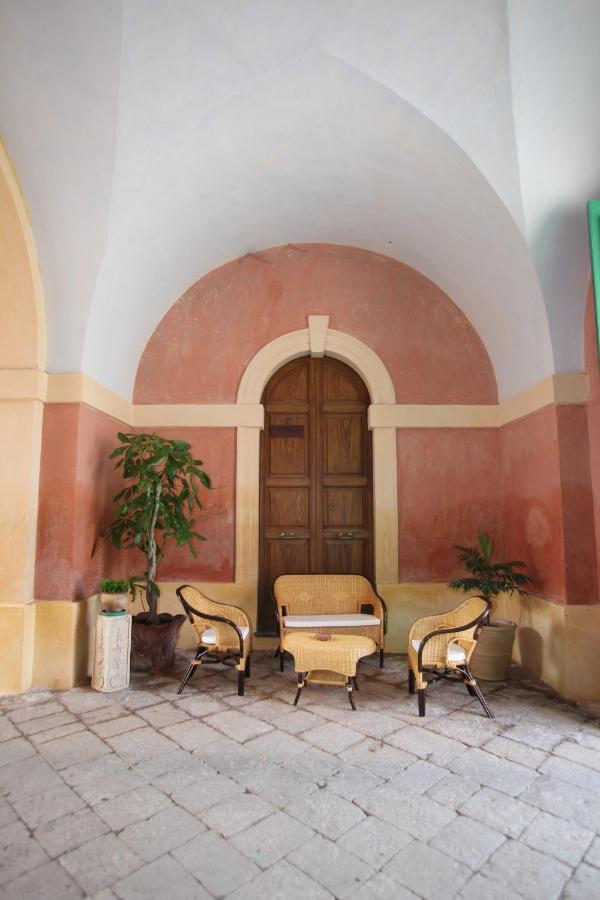 Palazzo Laura Bed & Breakfast Morciano di Leuca Room photo